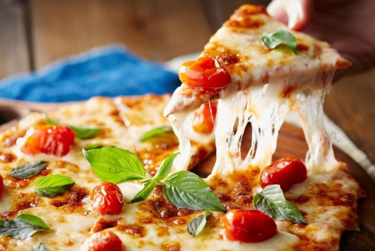 Pizza bestellen in Jena: Pizza online bestellen auf Halloessen.de